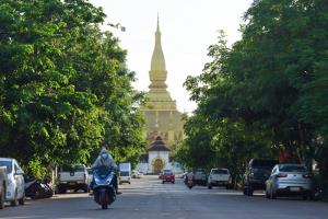 ลาววิกฤต! ยอดโควิดพุ่งทุบสถิติ พบผู้ป่วยใหม่เฉียดพันราย