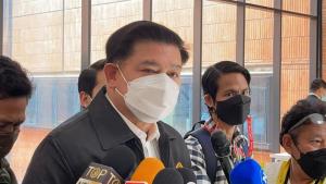 “สิระ” ชี้ ร่าง พ.ร.บ.ตำรวจ เป็นเพียงจุดเริ่มต้นไม่สามารถปฏิรูปได้ทันทีแบบ 100% เสนอนำร่าง “มีชัย” ประกอบการพิจารณาเหตุ กม.ที่ใช้อยู่มีช่องว่าง