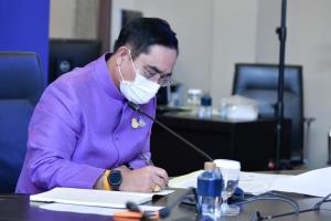 นายกฯ ชู 10 ข้อ คุมโควิด-19 แนวใหม่ ปรับเป้าฉีดวัคซีน 120 ล้านโดส ในสิ้นปี
