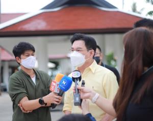 “จุรินทร์” ปัดตอบ ส่ง “สุชัชวีร์” ชิงผู้ว่าฯ กทม. บอกยังไม่ถึงเวลา เผย เคาะชื่อแล้ว 6 เดือน มั่นใจ เป็นผู้บริหารรุ่นใหม่กว่าทุกคนที่เคยเปิดชื่อ