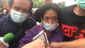 ตำรวจฝากขัง “อาผะ” ลักพา “น้องจีน่า” เอาผิดข้อหาพรากเด็ก-กักขังหน่วงเหนี่ยว