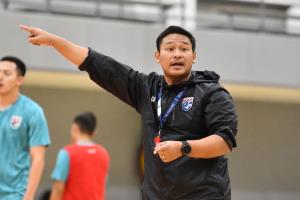 "โค้ชหมี" หวังฟุตซอลไทย สร้างประวัติศาสตร์ล้มคาซัคสถาน
