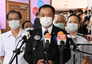 “อนุทิน” ย้ำฉีดวัคซีนไฟเซอร์ในเด็ก อายุ 12-17 ปี ปลอดภัย เป็นไปตามความสมัครใจ ไม่เป็นข้อจำกัดไปโรงเรียน