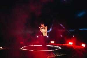 “มิว ศุภศิษฏ์” ทุ่มสุดตัวจัดเต็ม กับโชว์แรกของเพลง SPACEMAN ในงาน ‘2021 Asia Song Festival’ ให้สมศักดิ์ศรีตัวแทนศิลปินไทย ติดเทรนด์ทวิตเตอร์อันดับ1 ในอเมริกา