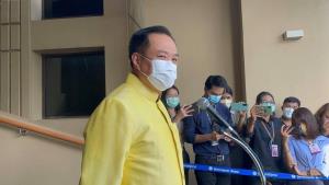 “อนุทิน” พร้อมรับเปิดประเทศ ขู่เปิดแล้วไม่ทำตามข้อปฏิบัติปิดได้ ห่วงเปิดสถานบันเทิงคนสัมผัสใกล้ชิด