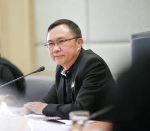 “หมอศุภกิจ” เผย “อนุทิน” อยู่เบื้องหลังความสำเร็จ อังกฤษปลดไทยออกจากพื้นที่สีแดง