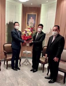 ประธานศาล สปป.ลาวร่วมยินดีเลขาฯ สำนักงานศาลไทยคนใหม่