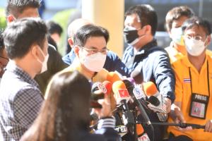 นายกฯ มอบ “จุรินทร์” ตรวจสอบ ปมไทยส่งถุงมือยางใช้แล้วไปสหรัฐฯ
