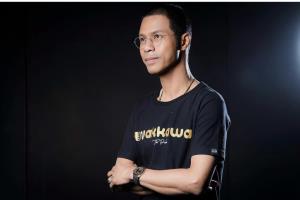 ตร.เตรียมเรียก “หนึ่ง จักรวาล” เคลียร์ปมแสดงความรักลูกสาว