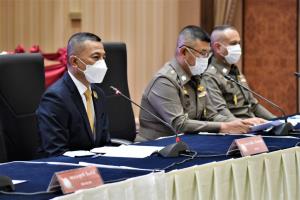 ผบ.ตร.เผยยังไม่พบการฝ่าฝืนหลังผ่อนผันให้ดื่มสุราในร้านได้