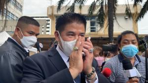 "ธรรมนัส" ปัดขัดแย้ง "บิ๊กแป๊ะ" เปรียบคอหอยกับลูกกระเดือกมีวันนี้เพราะพี่ช่วย เลี่ยงตอบหนุน "อัศวิน"