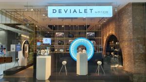 Deco 2000 เปิดตัว DEVIALET Premium Reseller Stores ในประเทศไทย 2 สาขา รุกสู้ตลาด  ท้าสถานการณ์โควิด-19 ตอกย้ำความเชื่อมั่นขยายธุรกิจ
