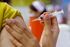 นายกฯ พอใจไทยฉีดวัคซีนแล้ว 80 ล้านโดส ถือเป็นอันดับที่ 18 จาก 184 ประเทศทั่วโลก