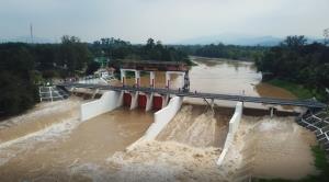 แจ้งเตือนปชช. เขื่อนเพชรเพิ่มการระบายน้ำลงแม่น้ำเพชรบุรี