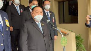 “บิ๊กป้อม” โยนถามคลังแจกบัตรเครดิตเกษตรกรครอบครัวละ 5 หมื่น โว นโยบาย พปชร.พร้อมตั้งแต่ตั้งพรรค