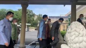นายกฯ เมินตอบคำถามสหรัฐฯ ไม่เชิญไทยร่วมประชุมสุดยอดเพื่อประชาธิปไตย