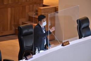จี้ ก.ดิจิทัล แจงมาตรการช่วยคนไทย 2 ค่ายมือถือควบรวม-“ชัยวุฒิ” ยัน รบ.ไม่เอื้อประโยชน์ให้ใคร