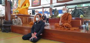 "หลวงพ่อสุธรรม วัดป่าบ้านตาด"มอบพรคนไทยปีใหม่"เตือนสุข ทุกข์ อยู่ที่การกระทำ ไม่ใช่เสกเป่า"