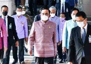 นายกฯ ยันไม่ปรับมาตรการหลังพบผู้เสียชีวิตจากโอไมครอนที่อังกฤษ ย้ำเกาะติดสถานการณ์