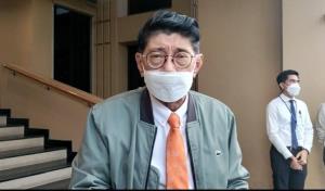 “วิษณุ” ปล่อยตุลาการวินิจฉัยเอง “วิชิต” โผล่ร่วมม็อบ 3 นิ้ว ผิดจริยธรรมหรือไม่