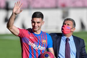 มาปุ๊บติดปั๊บ! "บาร์ซ่า" ยัน "ตอร์เรส" ผลโควิด-19 เป็นบวก "เปดรี" ติดด้วย