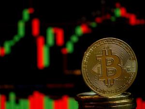 แรงเกินต้าน!คาดภาครัฐหวั่นตกเทรนด์ เปิดใจรับ-ลงทุน BTC ป้องกันความเสี่ยง