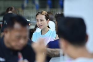 "มาดามแป้ง" ปลุกใจแข้งท่าเรือเดินหน้าลุย พร้อมดวลสุพรรณบุรี