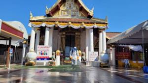 พบสูงอายุดับจากโควิดสูงขึ้น แนะวิธีดูแลหากติดเชื้อ หวั่นคลัสเตอร์มาฆบูชา แนะนำดอกไม้ธูปเทียนมาเองลดเสี่ยง