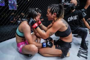 “แองเจลา ลี” ประกาศคำทำนาย “แสตมป์” ดีพอคว้าแชมป์ MMA แน่นอน