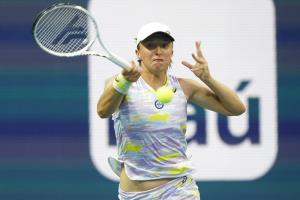 "สเวียเท็ก" ลุ้น 3 แชมป์ WTA 1000 ติด "ซเวเรฟ" จอด 8 คนหวดไมอามีฯ
