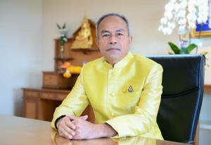 “สินิตย์”สั่งลุยประกวดหานักออกแบบเครื่องประดับ เผยปีนี้เน้นธรรมชาติตามเทรนด์โลก