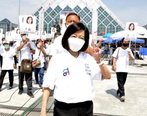 "พรพิมล" ลูกสาว "ชัช เตาปูน" ผู้สมัคร ส.ก.เขตบางซื่อ เสียชีวิตด้วยโรคมะเร็งลำไส้