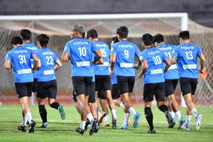ธีรศิลป์ เบอร์ 10! ทีมชาติไทย เผยเบอร์เสื้อ 20 นักเตะชุดอุ่นเครื่องกับ เติร์กเมนิสสถาน