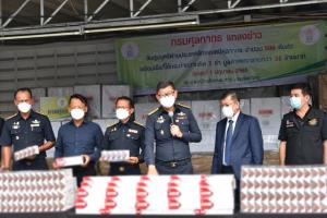 ศุลกากรจับกุมบุหรี่ต่างประเทศลักลอบนำเข้า 800 หีบห่อ