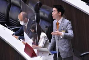 “หมอวาโย” ประกาศไม่รับร่าง พ.ร.บ.งบฯ 66 อัดรัฐบาลไม่ยึดประชาชน