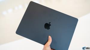 สัมผัส MacBook Air M2 ใหม่ ส่งตรงจาก Steve Jobs Theater