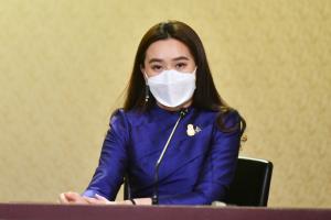ครม.แต่งตั้งขรก.ระดับสูงสำนักนายกฯ กต.พ่วงขรก.การเมือง พร้อมตั้งผู้ทรงคุณวุฒิใน 2 คกก.