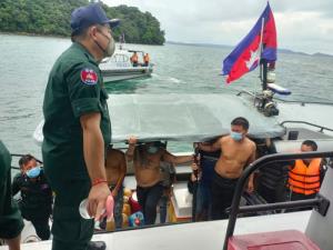 พบแล้ว 1 ศพจากเหตุเรือล่มนอกชายฝั่งกัมพูชา ยังสูญหายอีก 21 ราย