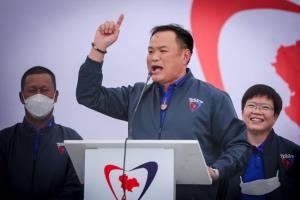 “อนุทิน” ประกาศชิงพื้นที่ “ภูเก็ต” ส่งครบ 3 เขต ย้ำจุดขายนโยบาย “บูมท่องเที่ยวจังหวัดอันดามัน” ชี้ ถึงเวลาคนทำงาน ได้แสดงฝีมือ