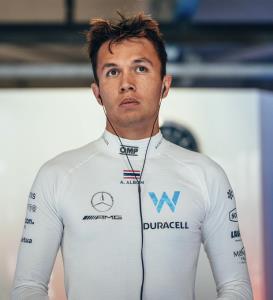 "อัลบอน" คืนแทร็ก F1 ที่สิงคโปร์ หลังระบบหายใจล้มเหลว