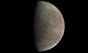 ชัดสุดในรอบ 20 ปี! ยานอวกาศจูโนถ่ายภาพ “ดวงจันทร์ยูโรปา” 1 ใน 4 ดวงจันทร์ของกาลิเลโอ