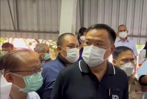 “เสี่ยหนู” ไม่ปรับ ครม.“กนกวรรณ” นั่ง รมต.แม้หยุดทำหน้าที่  “บิ๊กป้อม” ไม่ตอบ “ธรรมนัส” กลับ พท.