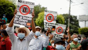 ชาวบ้าน El Salvador กร้าวไม่เอา Bitcoin ลั่น!! มันคือหายนะนำพาประเทศไปสู่ความล้มเหลว