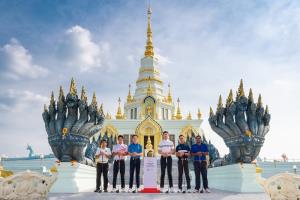 ก้านเหล็กแถวหน้าถ่ายภาพประชาสัมพันธ์ศึก เอเชีย-แปซิฟิก อเมเจอร์ฯ