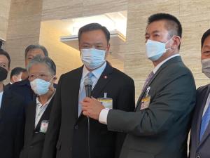 “อนุทิน” เหน็บ มีมติวิปแล้ว ไม่ทำตาม ต่อไปคงต้องนั่งลุ้นคะแนนกัน ย้อนถาม “ปชป. รับงานใครมาหรือไม่ หลังชงดึงกัญชากลับมาเป็นยาเสพติด