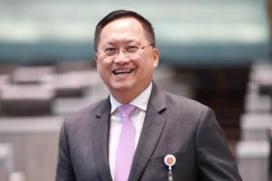 วิปวุฒิสภา เตรียมหารือญัตติทำประชามติแก้ รธน.พรุ่งนี้-วันชัย หนุนเต็มที่ คาดเสร็จไม่ทันสมัยนี้
