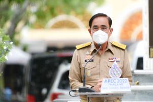 นายกฯ เรียกถกด่วนพิจารณาใช้งบเยียวยาน้ำท่วม-โศกนาฏกรรมหนองบังลำภู เผย กม.ขายที่ดินต่างชาติ ไม่ใช่ถอน แต่ยกเลิกมติไว้ก่อน