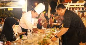 พรรคประชาชาติเสริมศักยภาพร้านต้มยำ นำ "เดอะเชฟ" จัดอบรมยกระดับครัวไทย-มาเลเซียสู่ครัวโลก