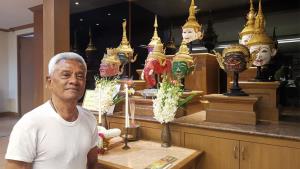 หัวจะปวด ตับจะอ่อน ใจจะวาย ทำไม ‘ครูมืด’ ไม่ได้เป็นศิลปินแห่งชาติ?