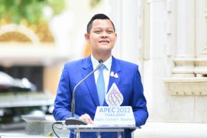 “ธนกร” ชวนคนไทยนับถอยหลังต้อนรับผู้นำเอเปก วอนกลุ่มเคลื่อนไหวหยุดชั่วคราวเพื่อความเรียบร้อย
